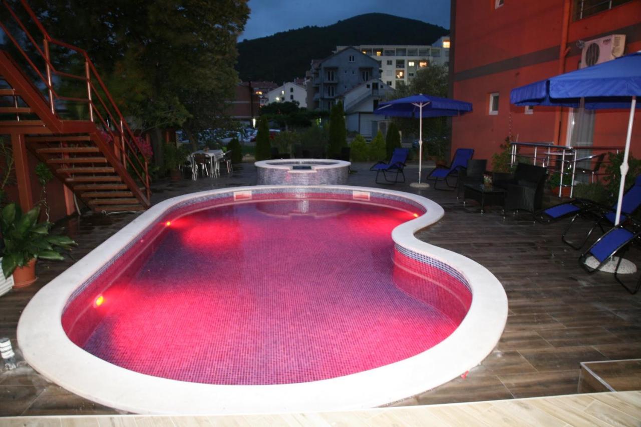 Vilaelenamarko Budva Exterior foto
