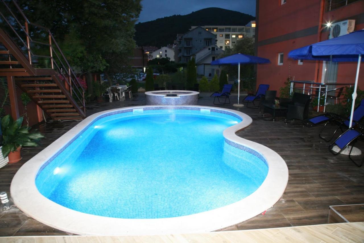 Vilaelenamarko Budva Exterior foto